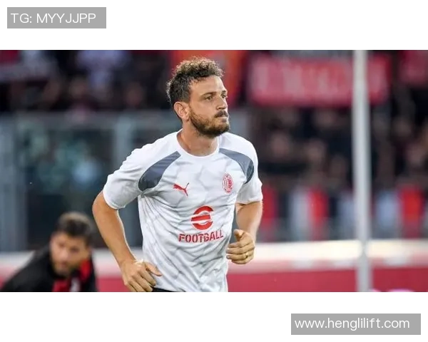 弗洛伦齐:在罗马时咱们阵型很强,但对手是能拿100分的尤文 弗洛伦齐:在罗马时咱们阵型很强,但对手是能拿100分的尤文